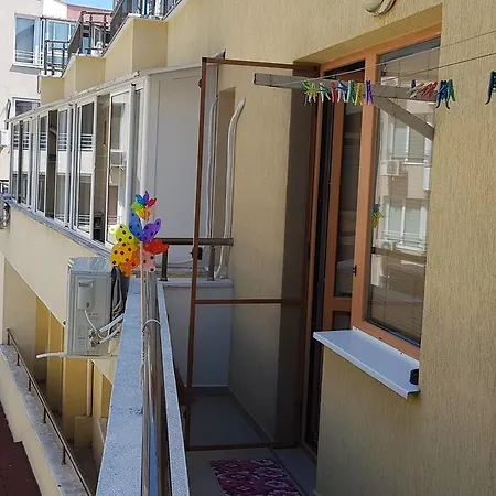 Andjelina 2 Apartment Warna