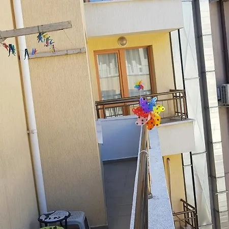 Andjelina 2 דירה